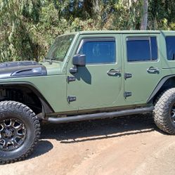 2008 Jeep Wrangler Unlimited 4dr Sahara 