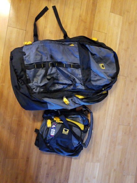 Backpacking Bag - Mountain Smith