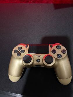 PS4 controller