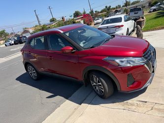 2021 Nissan Kicks
