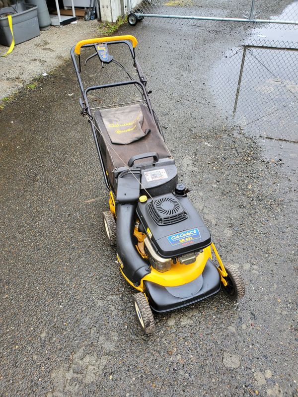 Kawasaki SR 621 Cub Cadet Commercial grade Lawn mower 6 speed rear