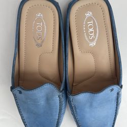TOD’S Made In Italy Blue Exterior Beige Interior Leather Women’s Sz 38 