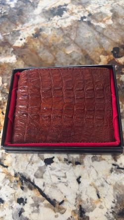 Crocodile wallet