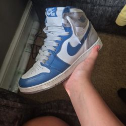 Jordan 1 True Blue 