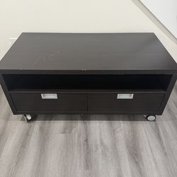 Entertainment Stand On Wheels