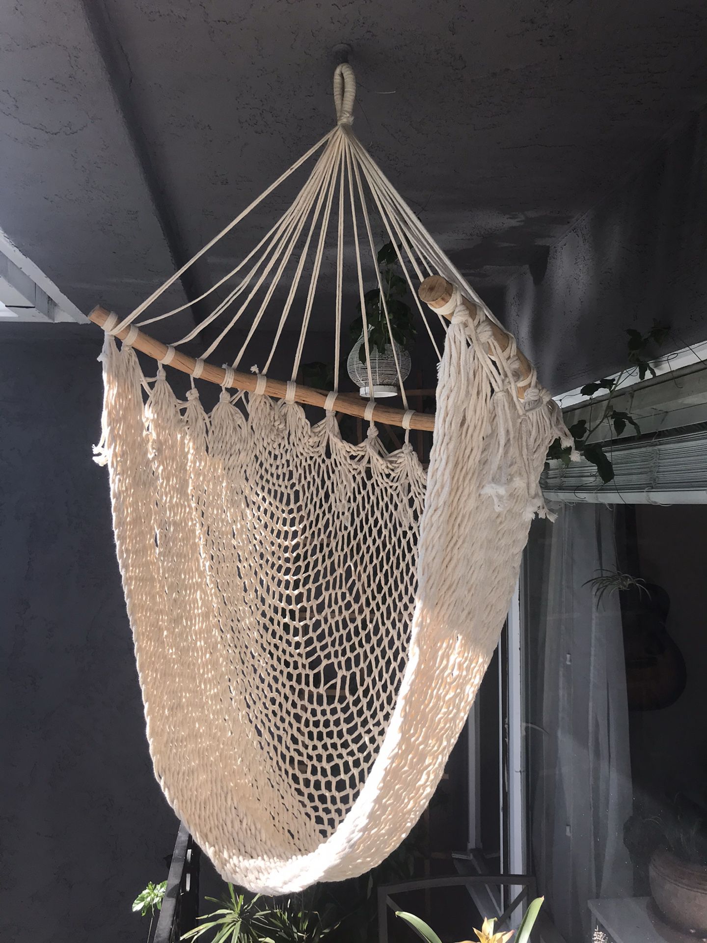 Rope hanging hammock chair