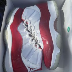 Jordan Retro 11 Cherry 