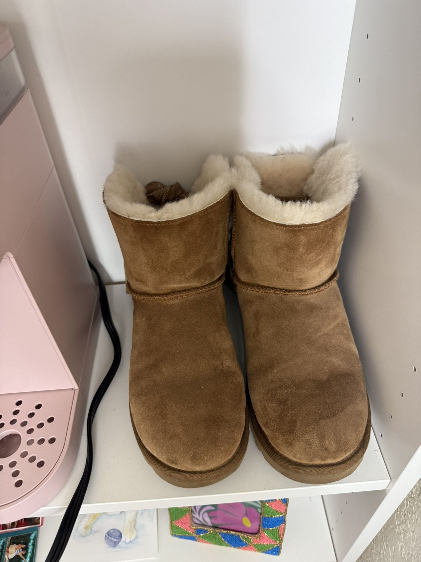 Uggs Size 6  $25