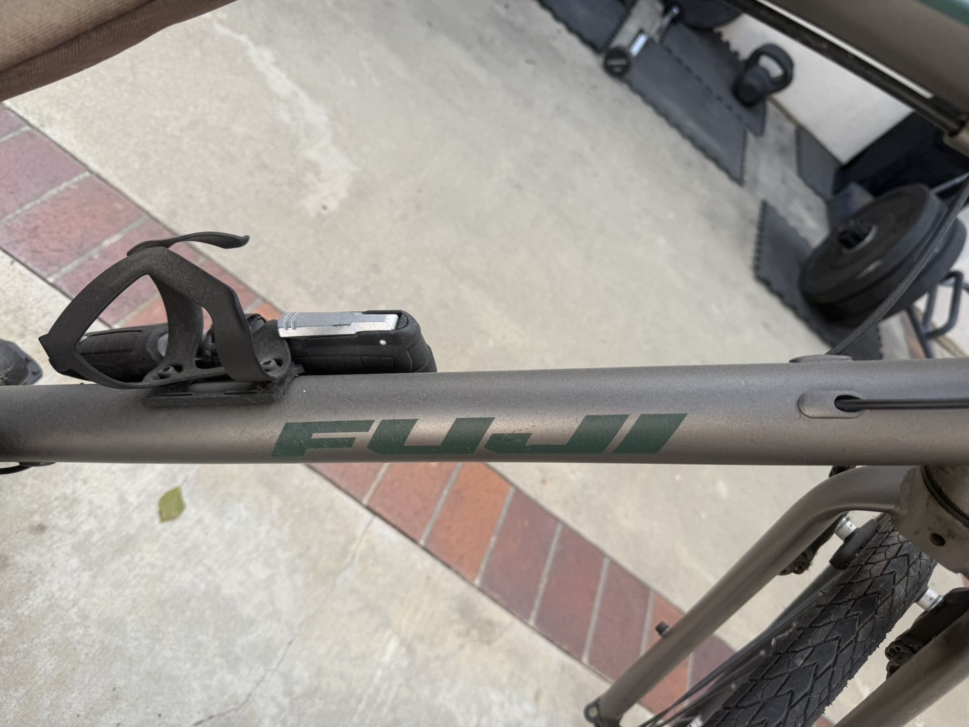 FUJI Road Bike 10 Speed