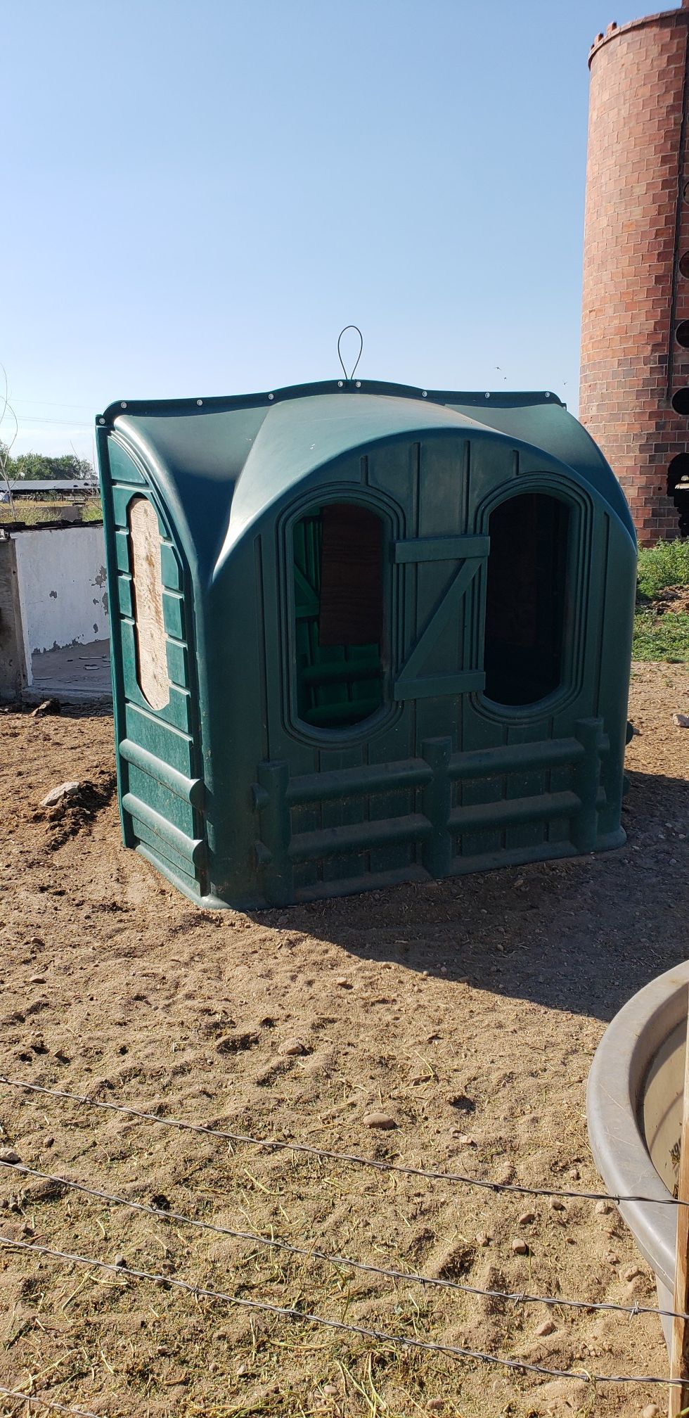 Hay Hut