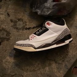 Jordan’s 3 Retros Infrared And Concretes