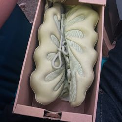 Yeezy 450