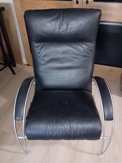 Lafer Billie Leather recliner - black