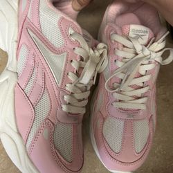 Pink Reebok Shoes 