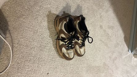 Brown New Balance
