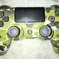 Sony PlayStation 4 Wireless Green Camo Dual shock Controller