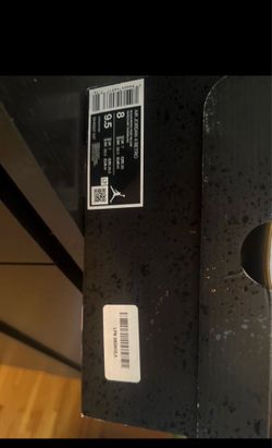 Jordan 4
