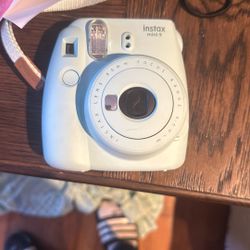 Fujifilm Instax Mini 9 Polaroid Camera 