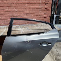 2016-2018-2020 Nissan maxima rear door RH