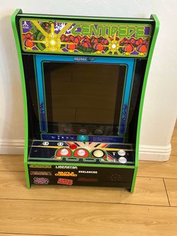 Arcade 1Up Centipede Game