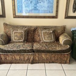 High Quality Living Room Set