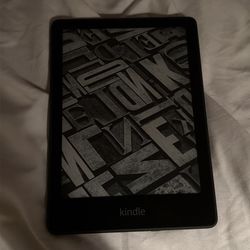 Amazon Kindle Paperwhite (11th Gen) Wi-Fi eBook Reader, Black, 6.23GB