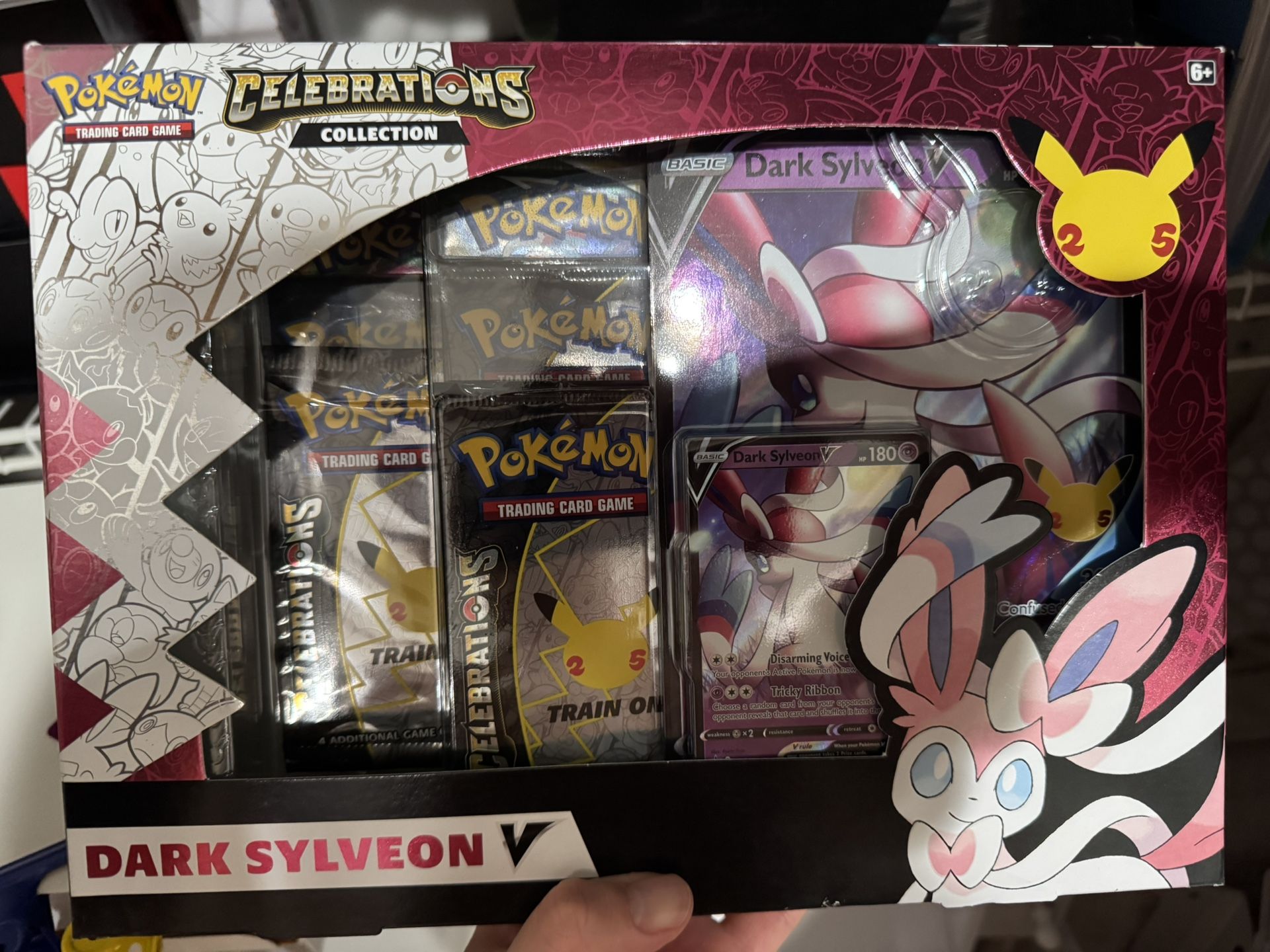 Dark Sylveon Celebrations pack