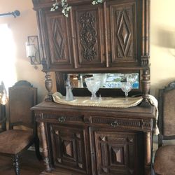 Beautiful Antique Hutch/Cabinet 