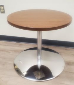 Vogue Round Coffee Table
