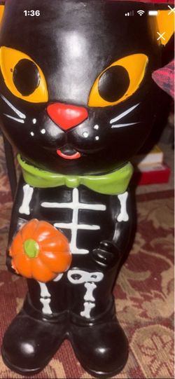 Halloween Black Cat candy Figurine