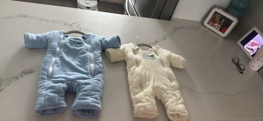 MAGIC Merlin sleep suits
