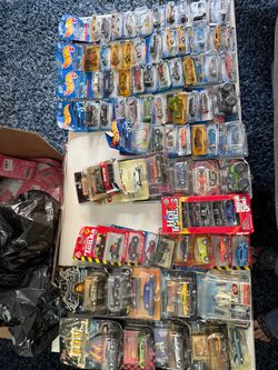 73 80s,90s, early 2000s hot wheels,matchbox and special edition car