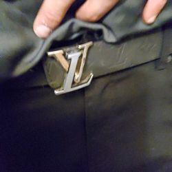 Louis Vuitton Belt And Buckel Like New 