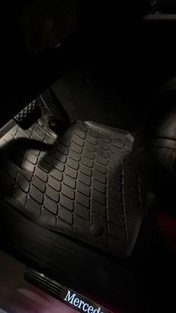 OEM Mercedes-Benz GLE 450 Coupe All-Weather Floor Mats – Like New