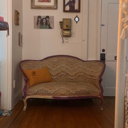 Vintage Chaise Love Seat / Small Couch 