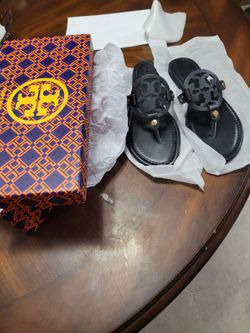 Tory Burch sandals size