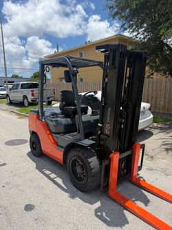 2021 Toyota 8FDU32 - 6,500 lb