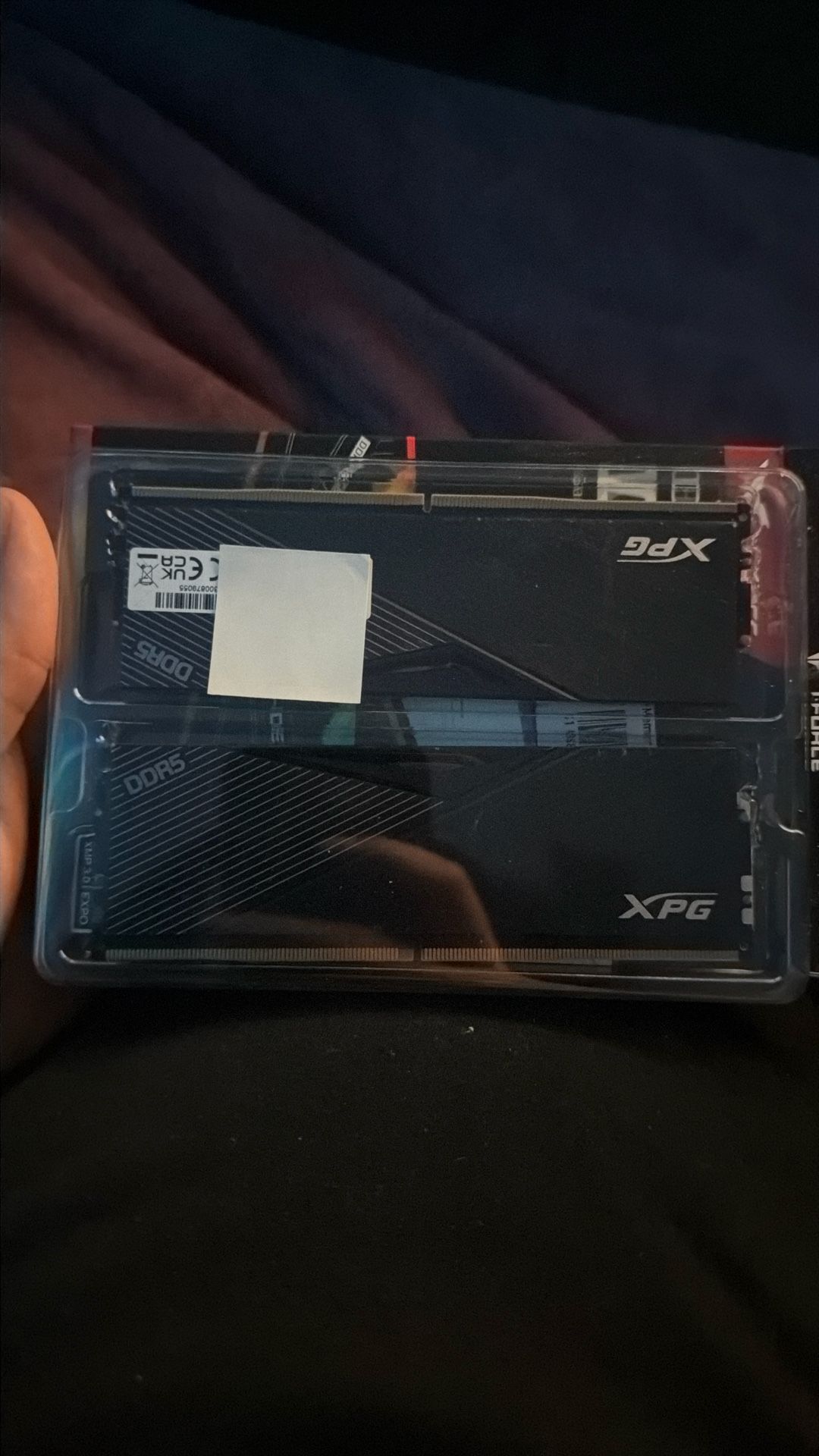 XPG DDR5 2-8gb RAM 