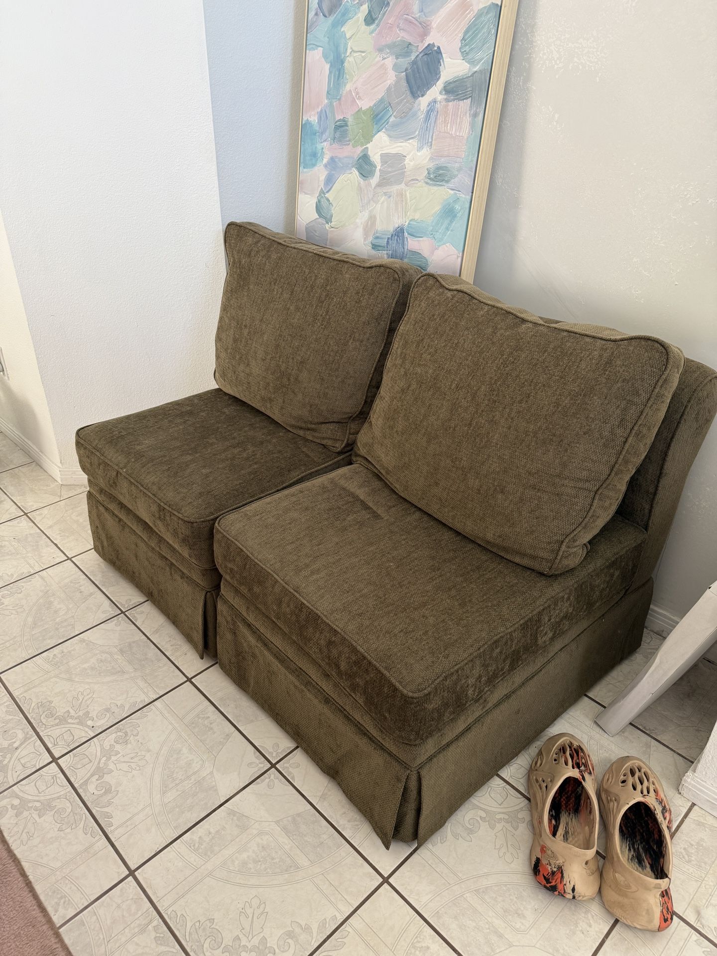 2 Piece Love Seat