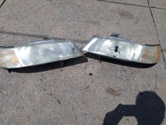 2003 Honda odyssey headlight
