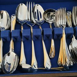 Flatware-Mikasa Sweet Pea-silver And Gold
