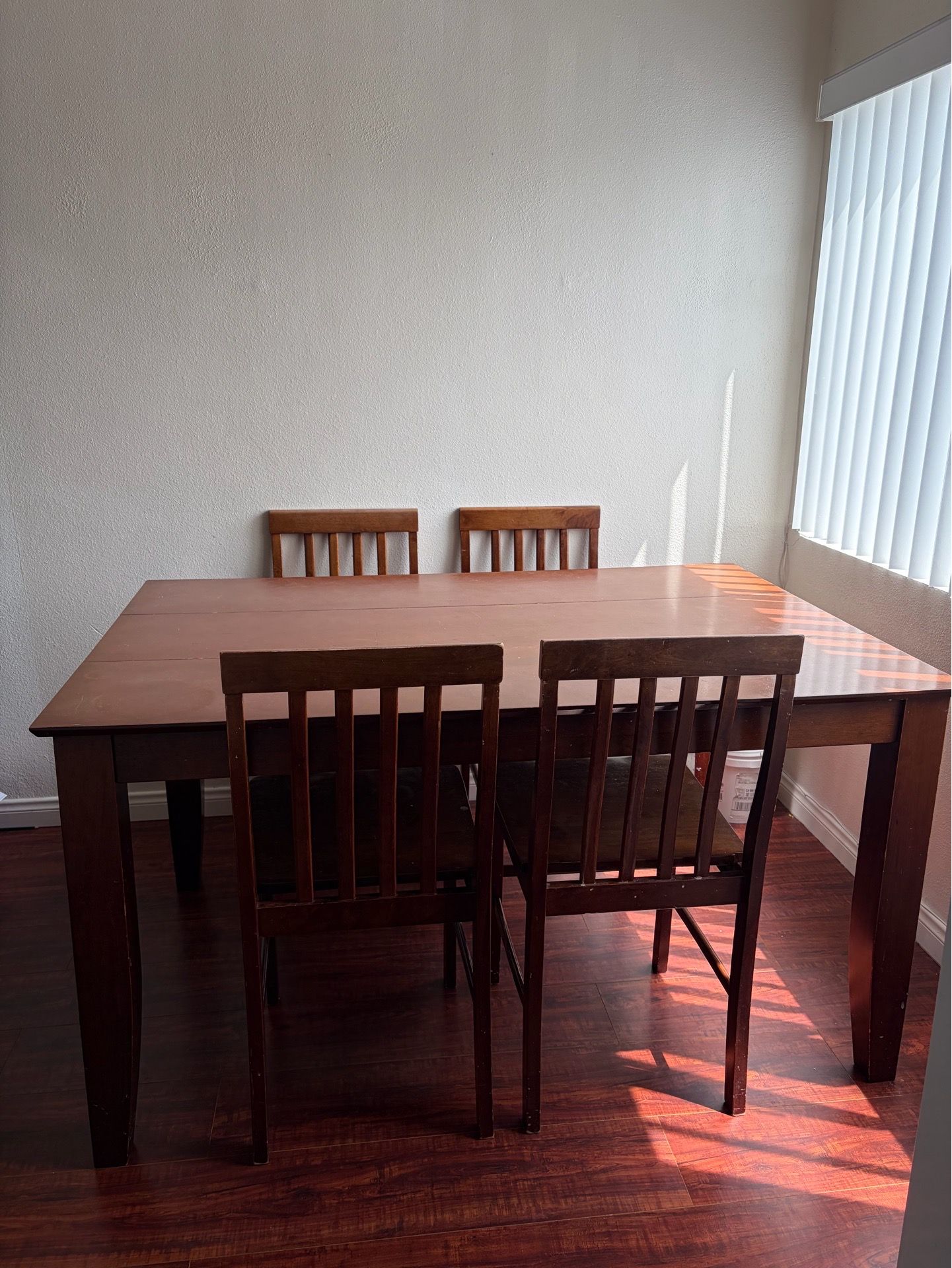 Dining set