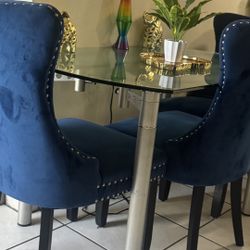 180$$$Mesa Se Hace Cuadrada Y Redonda 
