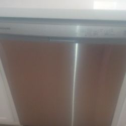 Frigidaire Dishwasher 
