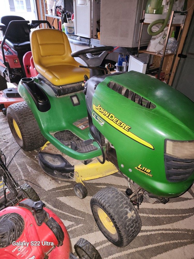 John Deer Riding Mower