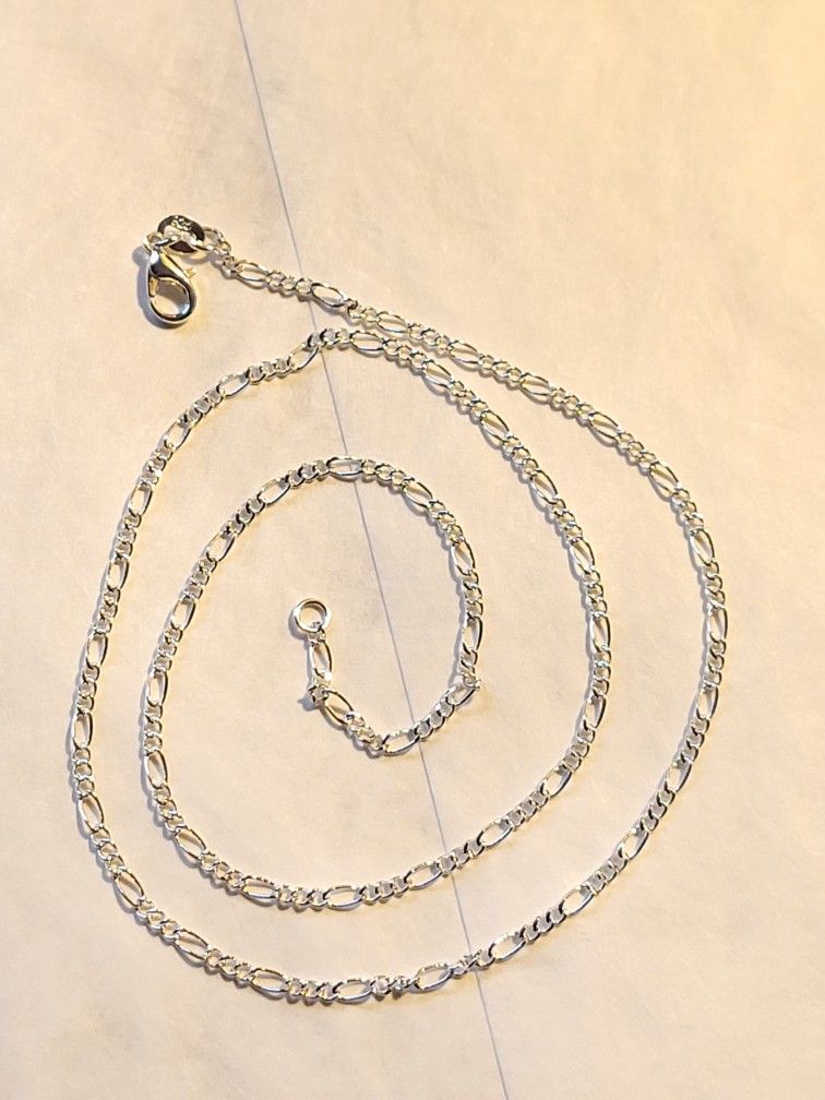 18" Figaro Necklace. 925 Sterling Silver 2.5mm