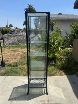 Glass display