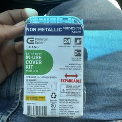 Extra duty in use cover kit with WR Gfci brand new