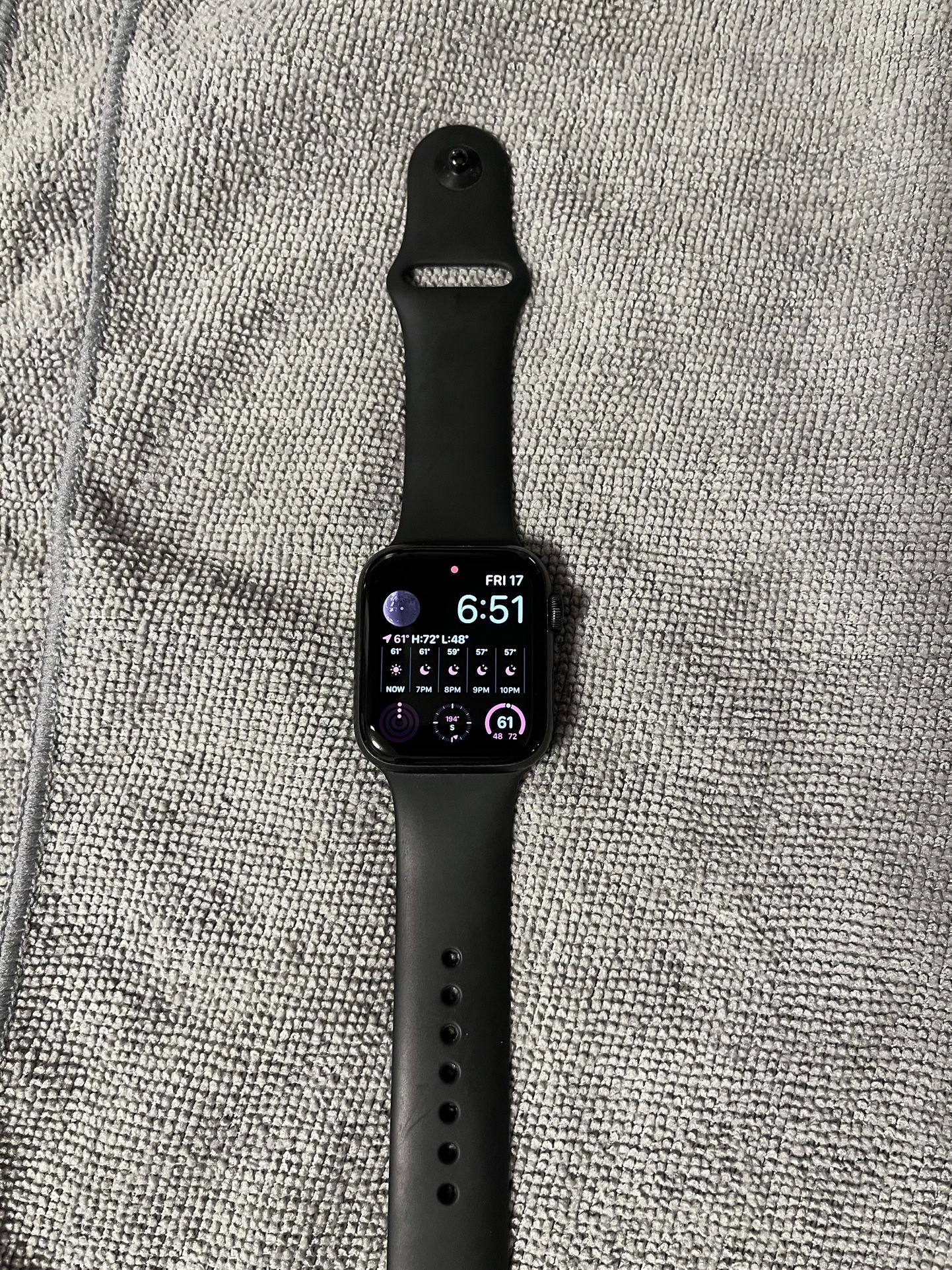Apple Watch SE (1st Gen)