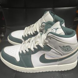 Jordan 1 Mid Oxidized Green Size 10 For Sale